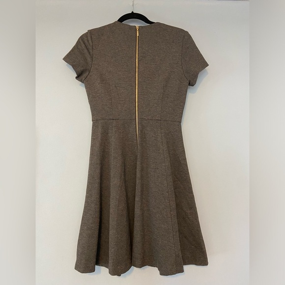 Elegant Gray Dress with Embellished Neckline - Picture 5 of 5